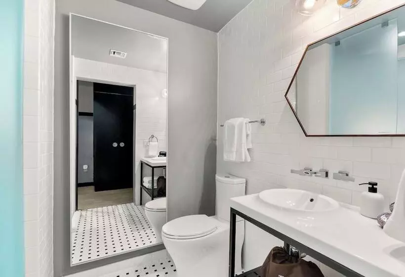 ホテル The Daydrift