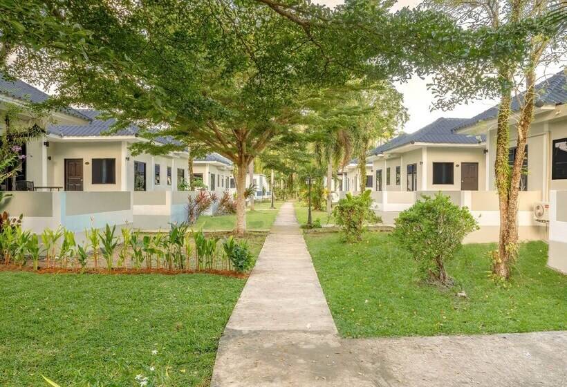 Isara Nai Yang Resort