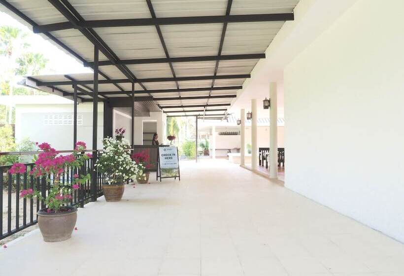 Isara Nai Yang Resort