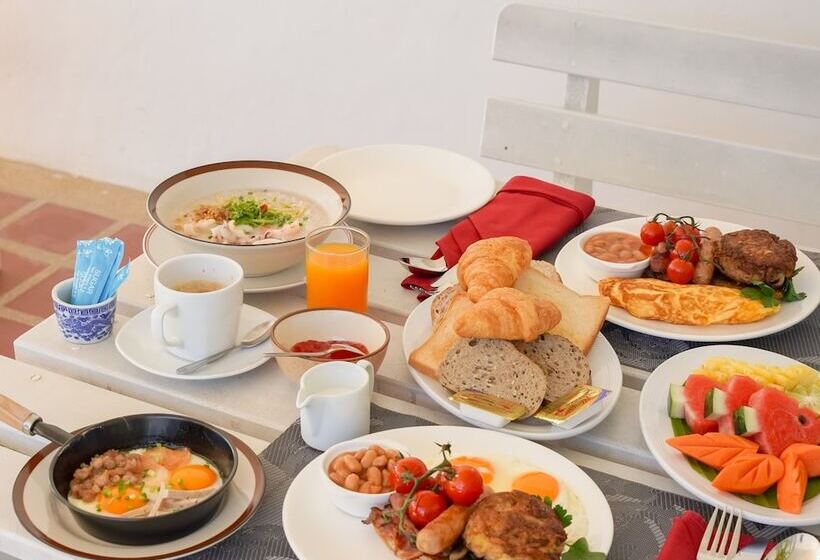 Isara Nai Yang Resort