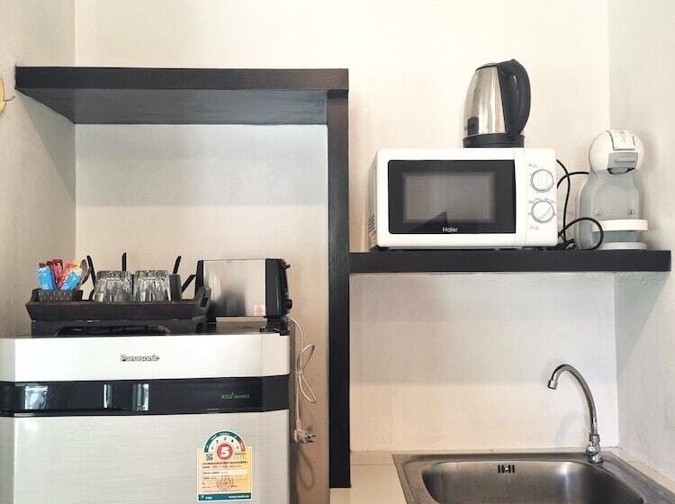 Isara Nai Yang Resort