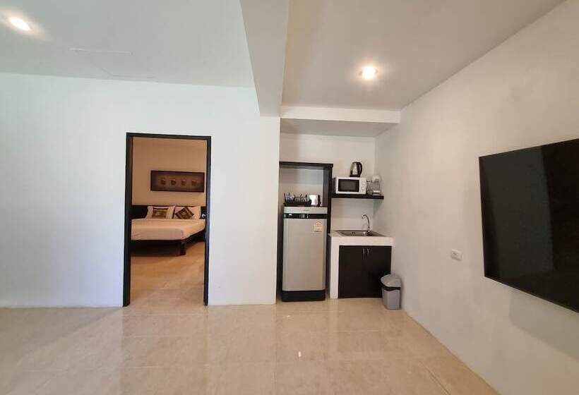 Isara Nai Yang Resort