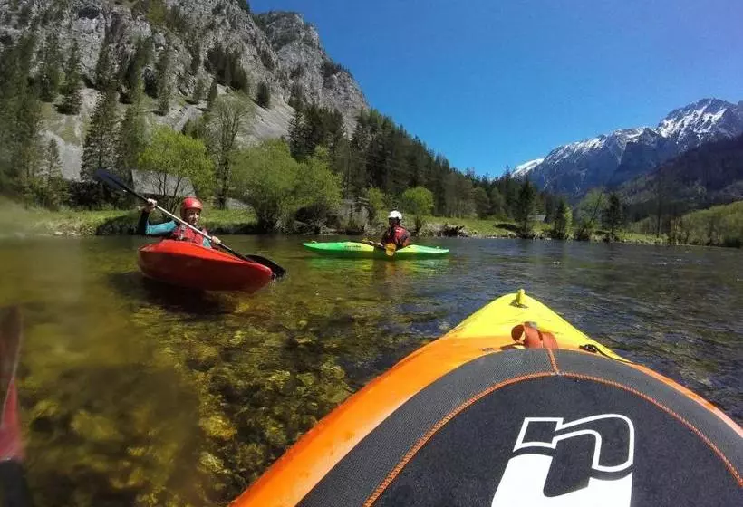 ベッドアンドブレックファースト Kajakshop Wildalpen