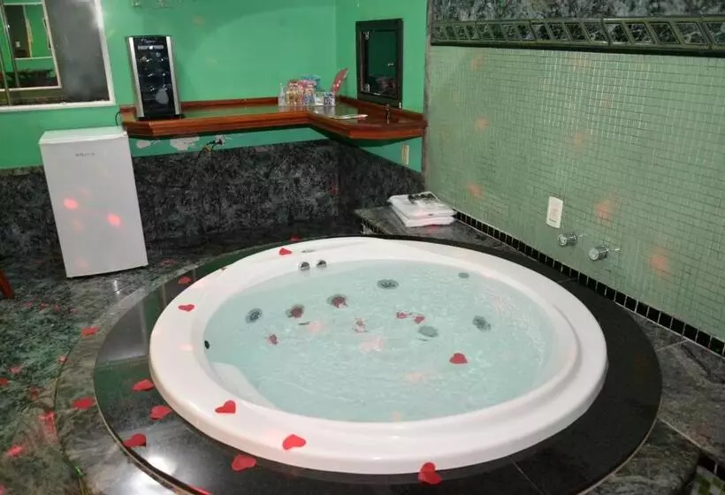 Drops Motel Barretos