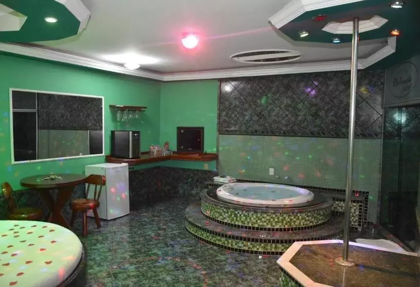 Drops Motel Barretos