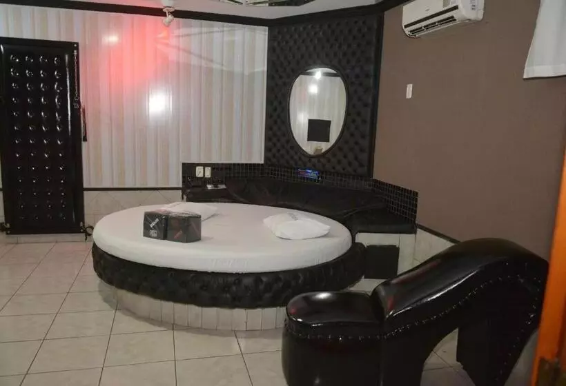 Drops Motel Barretos