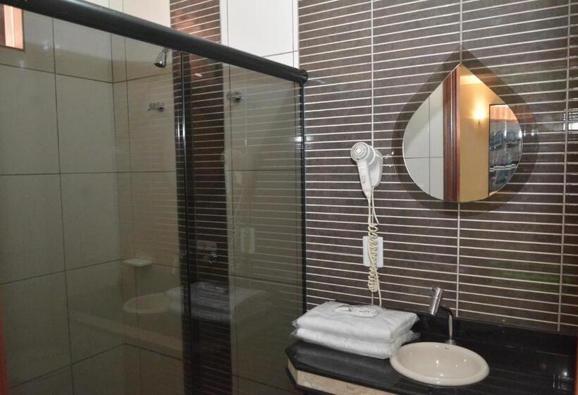 Drops Motel Barretos