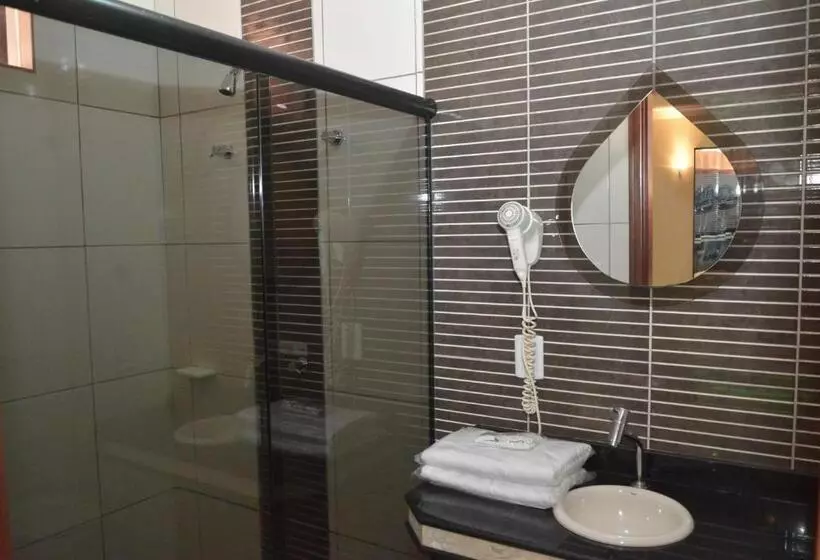 Drops Motel Barretos