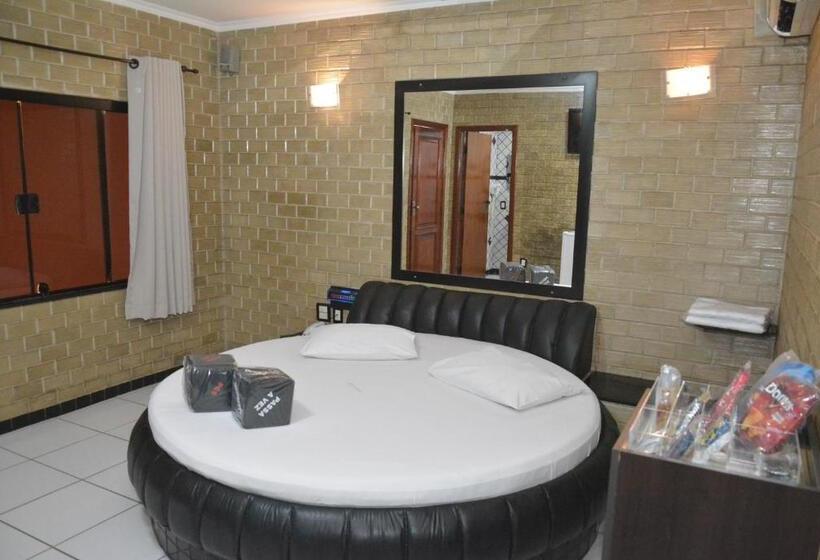 Drops Motel Barretos