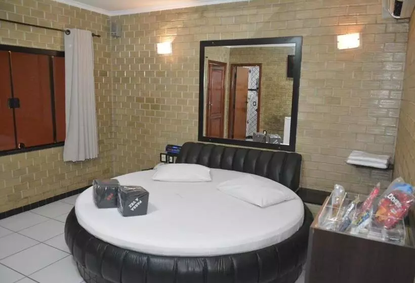 Drops Motel Barretos