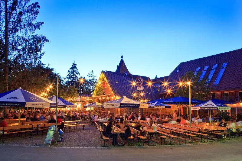 Hotelli Holiday Inn Express Stuttgart Waiblingen, An Ihg