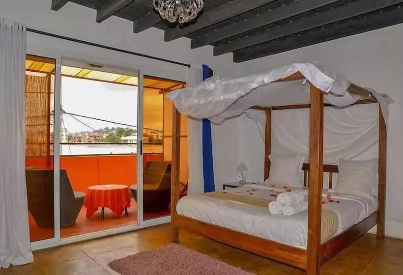 هتل La Casa Di Luna