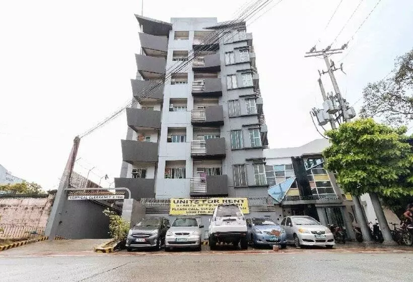 ホテル Reddoorz Plus At Banawe Quezon City