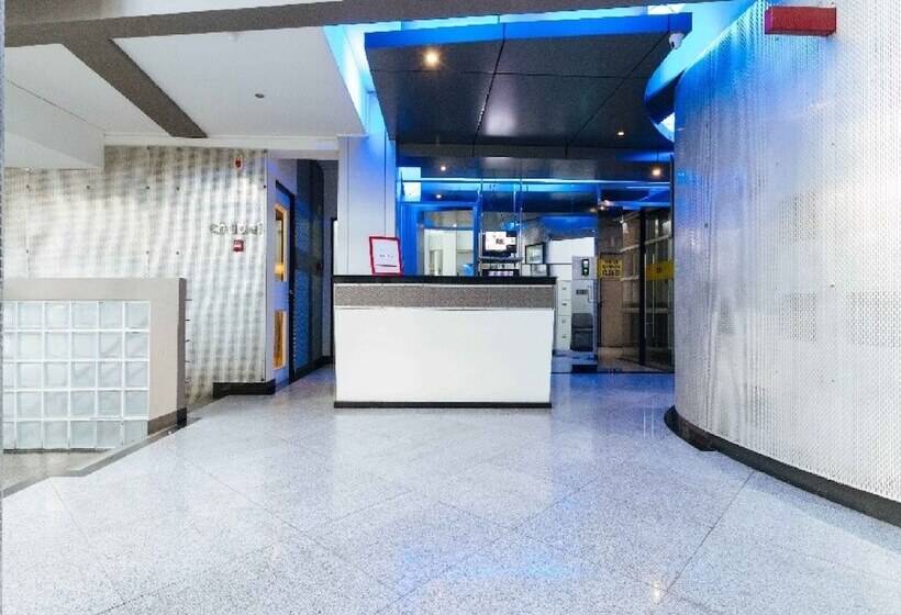 Hotel Reddoorz Plus At Banawe Quezon City