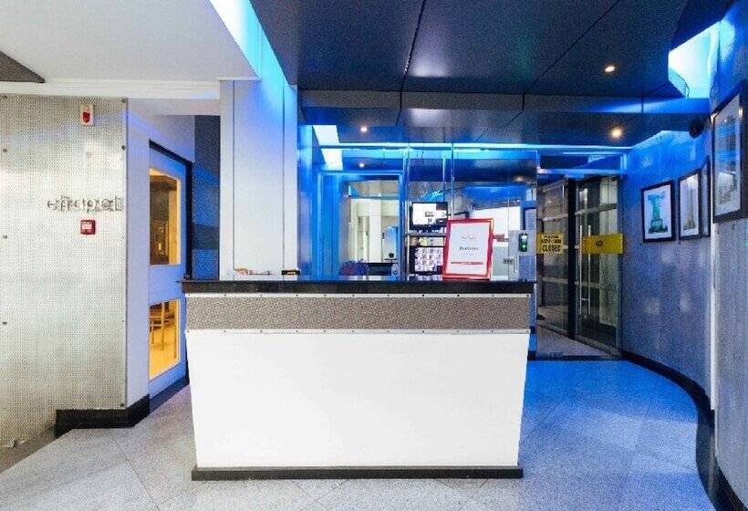 Hotel Reddoorz Plus At Banawe Quezon City