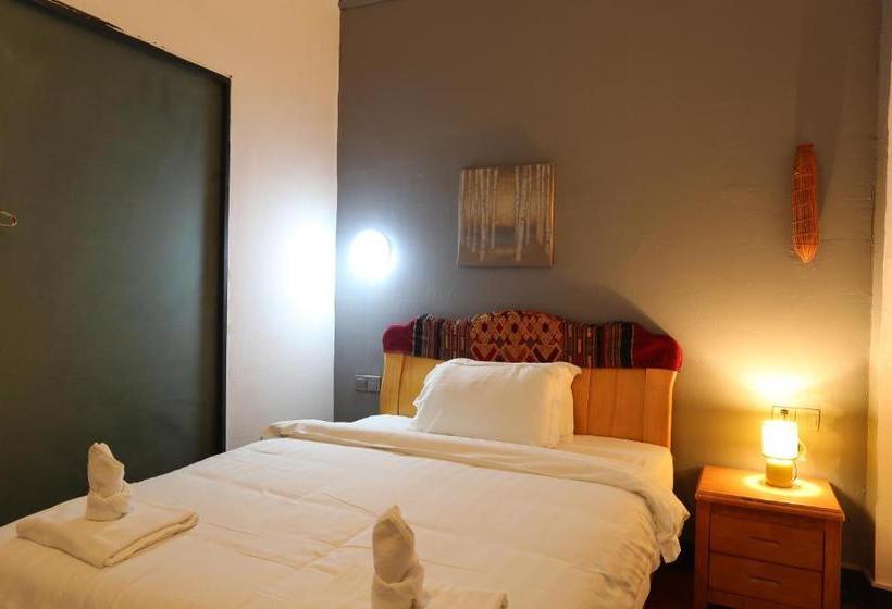 בית מלון כפרי 1m