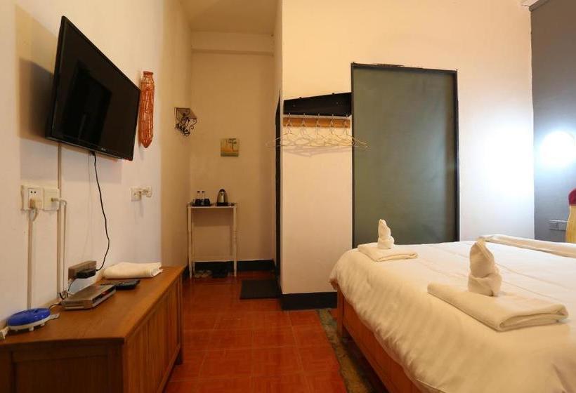 בית מלון כפרי 1m