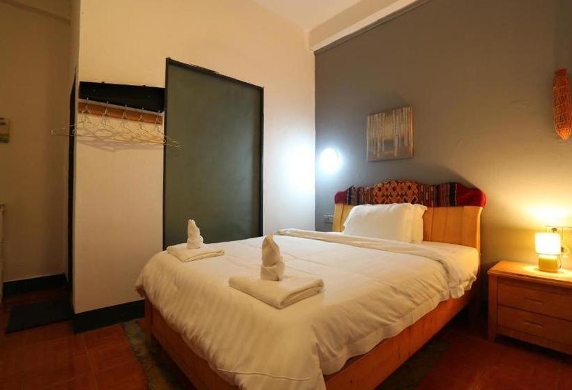 בית מלון כפרי 1m