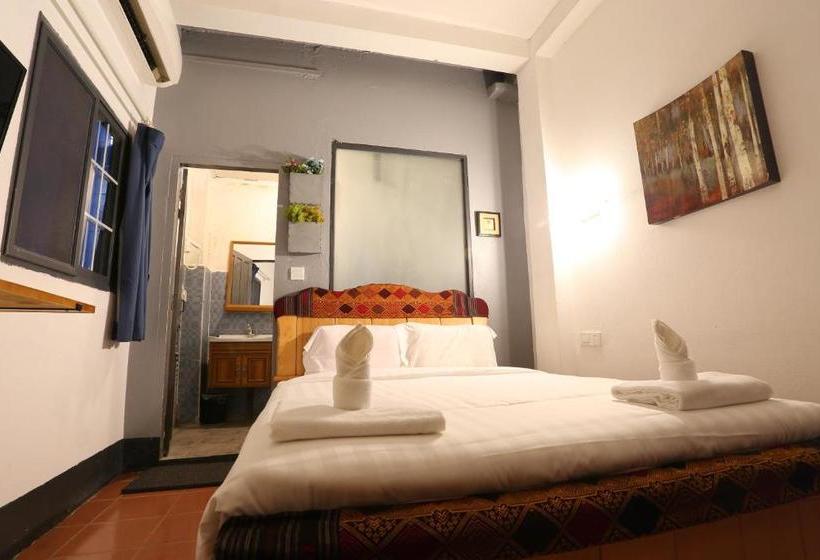 בית מלון כפרי 1m