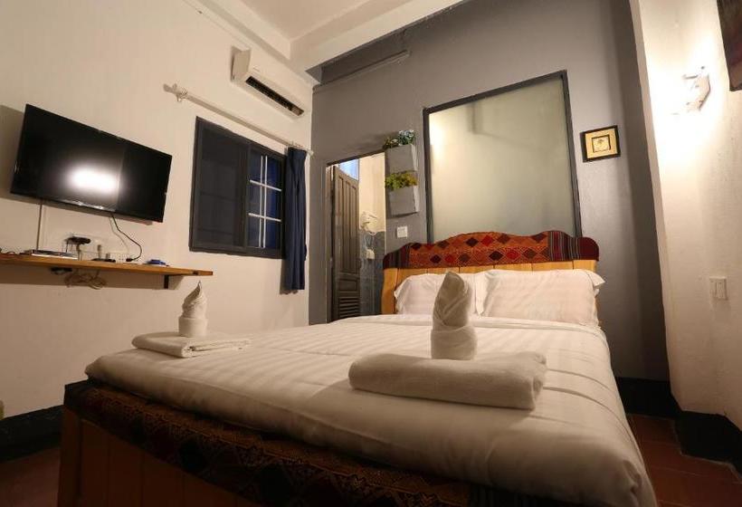 בית מלון כפרי 1m