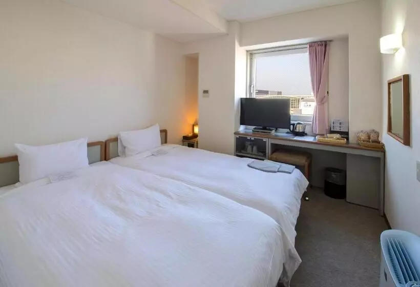 ホテル Airport Komatsu