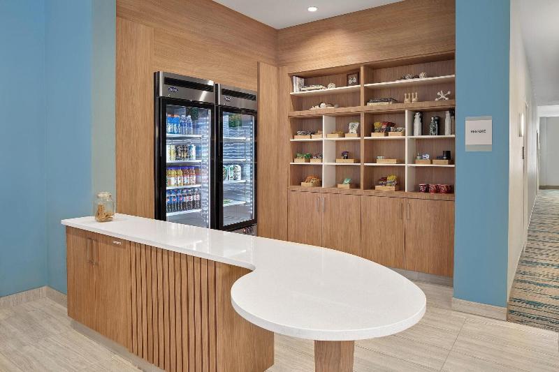 酒店 Element Edmonton West