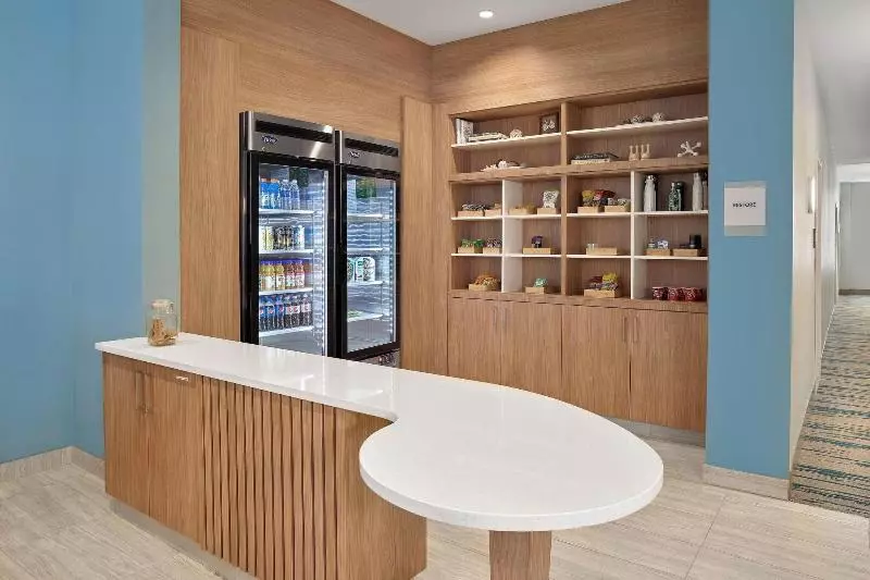 ホテル Element Edmonton West