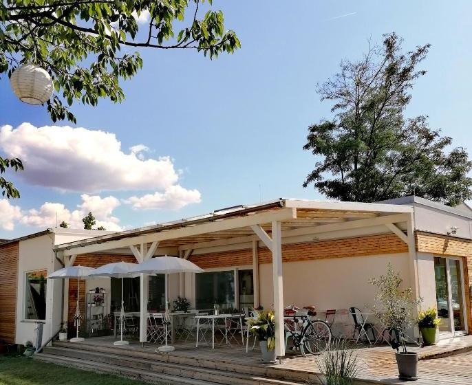 The Parcels Hotel   Adults Only