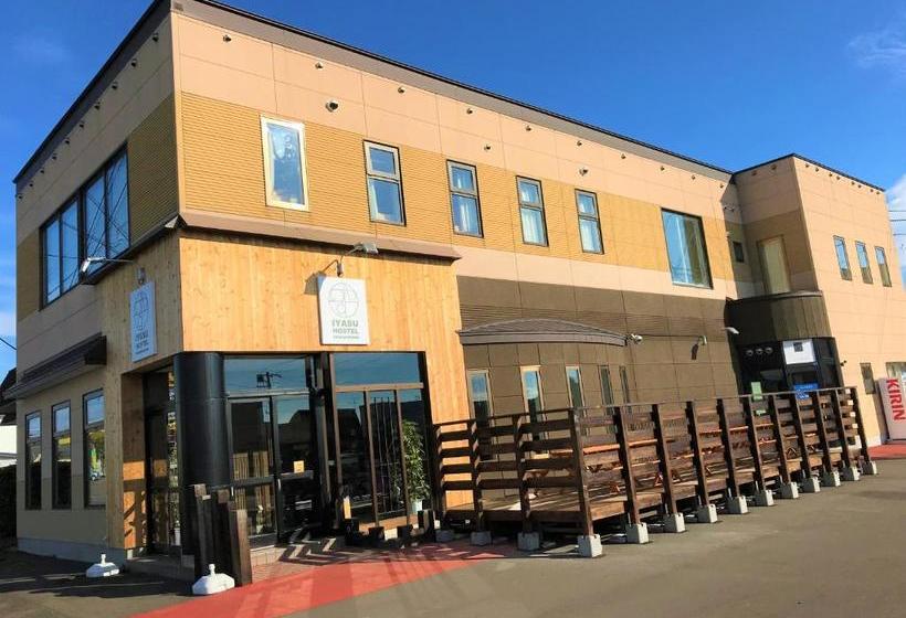 Iyasu Hostel Higashikawa