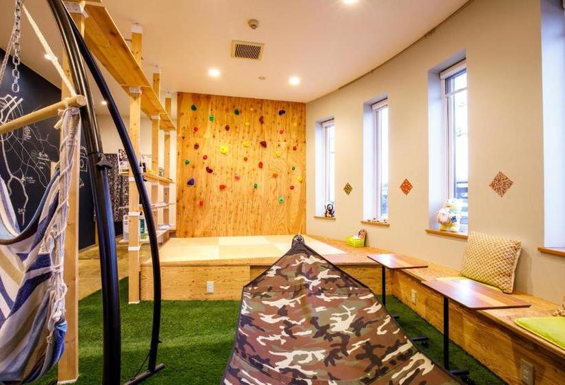 Iyasu Hostel Higashikawa