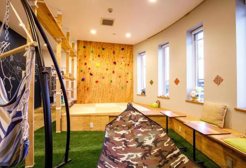 Iyasu Hostel Higashikawa