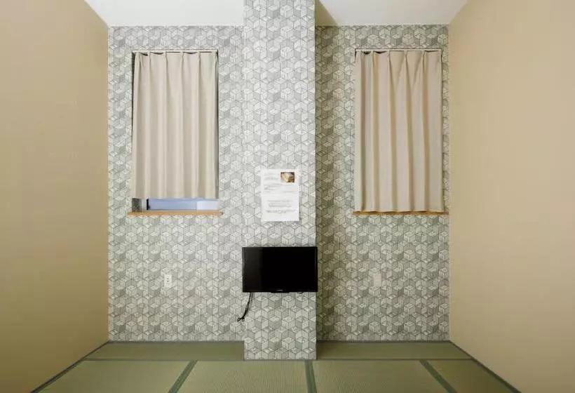 Iyasu Hostel Higashikawa