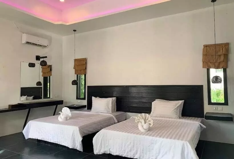 Koh Rong Hill Beach Resort