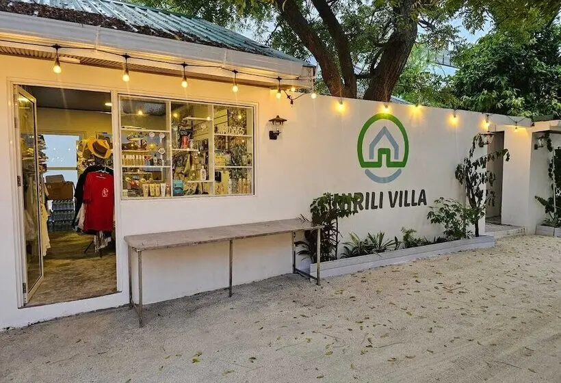 پانسیون Nirili Villa
