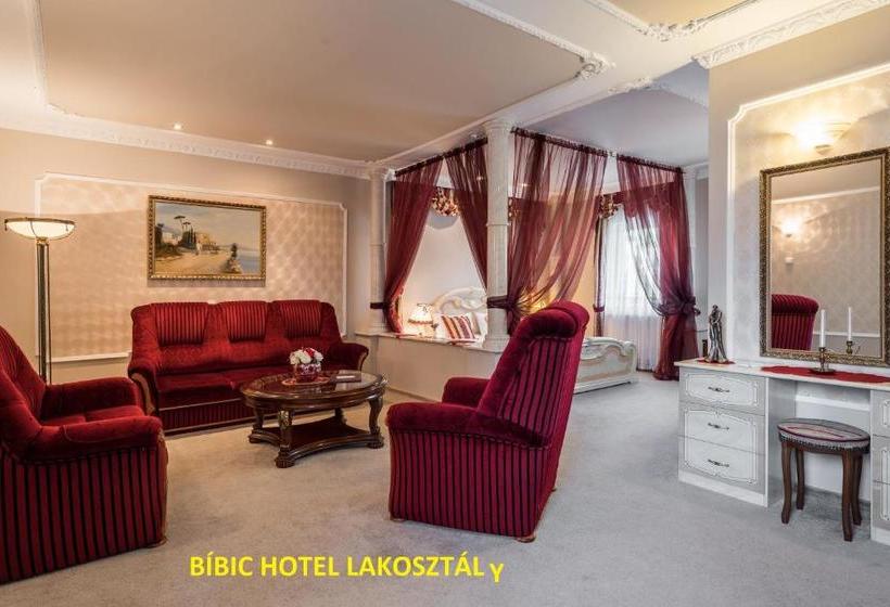 בית מלון כפרי Bíbic és Tüskevár étterem és Horgásztó