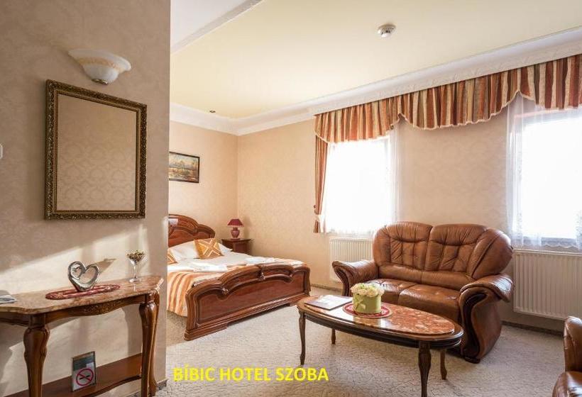 בית מלון כפרי Bíbic és Tüskevár étterem és Horgásztó