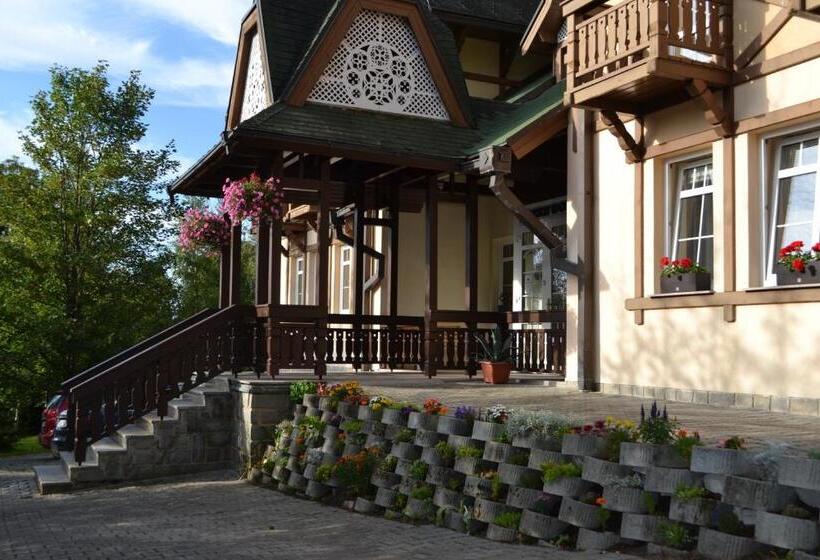 בית מלון כפרי Greenwood