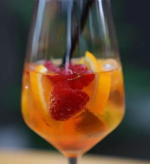 Hafen 17 Hotel Küche Bar