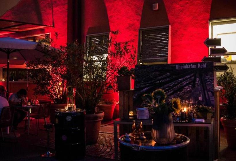 Hafen 17 Hotel Küche Bar