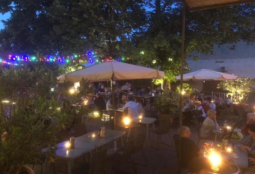 Hafen 17 Hotel Küche Bar