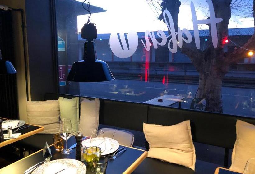 Hafen 17 Hotel Küche Bar