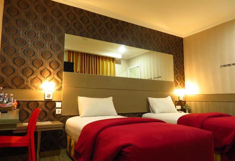 فندق Menara Lexus