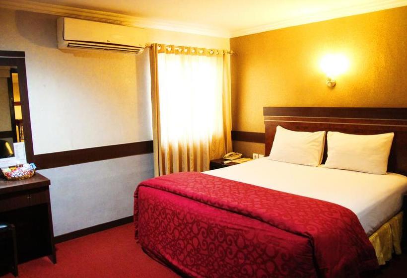 فندق Menara Lexus