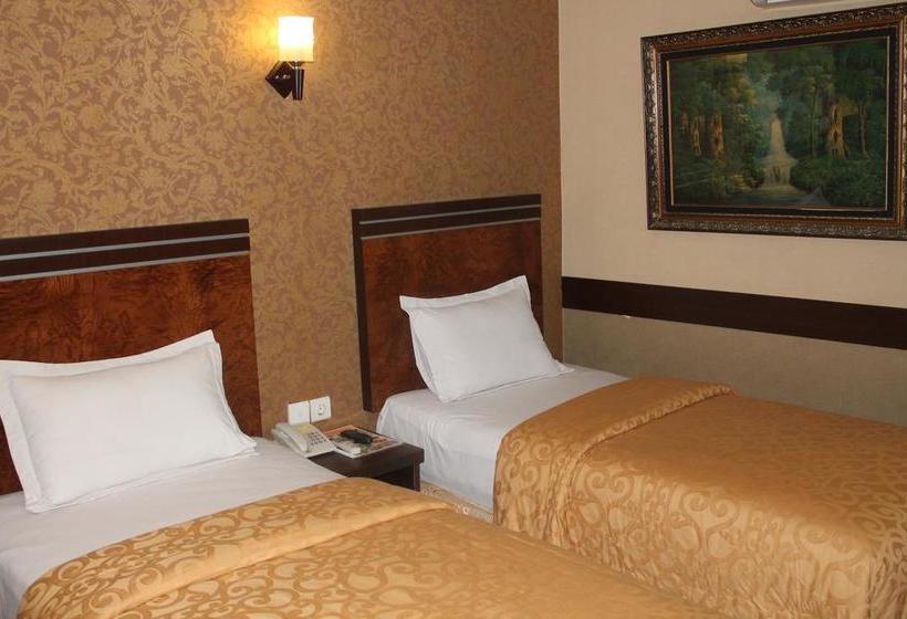 فندق Menara Lexus