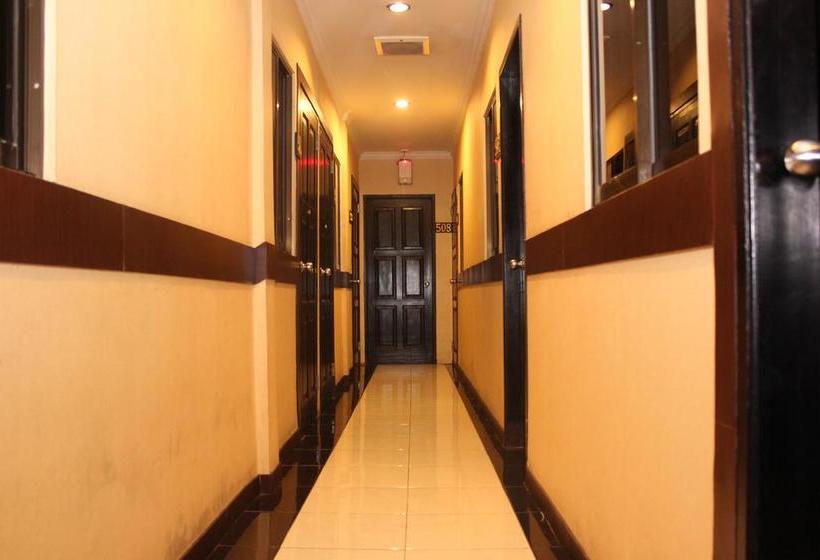 فندق Menara Lexus