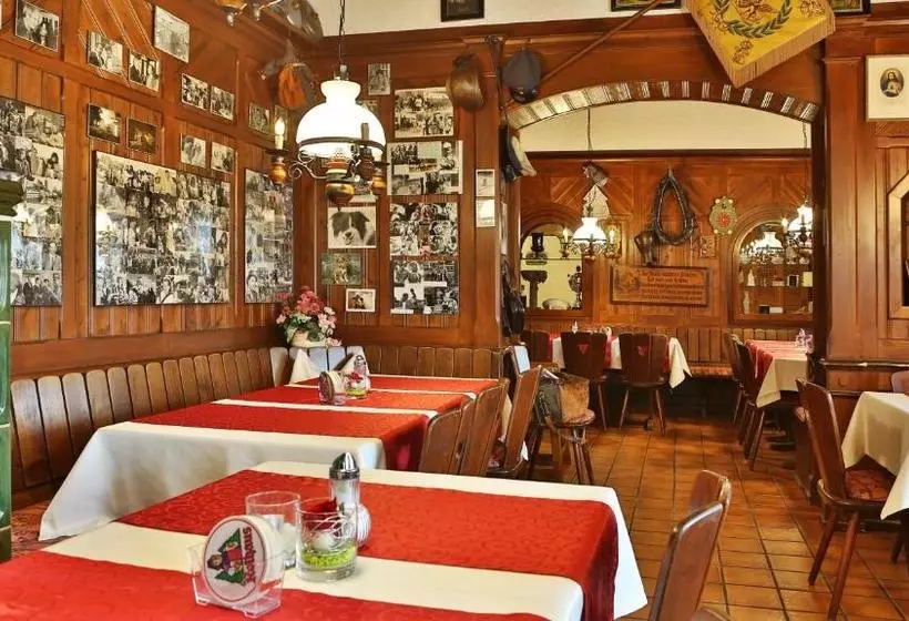 ホテル Restaurant Mönchhof
