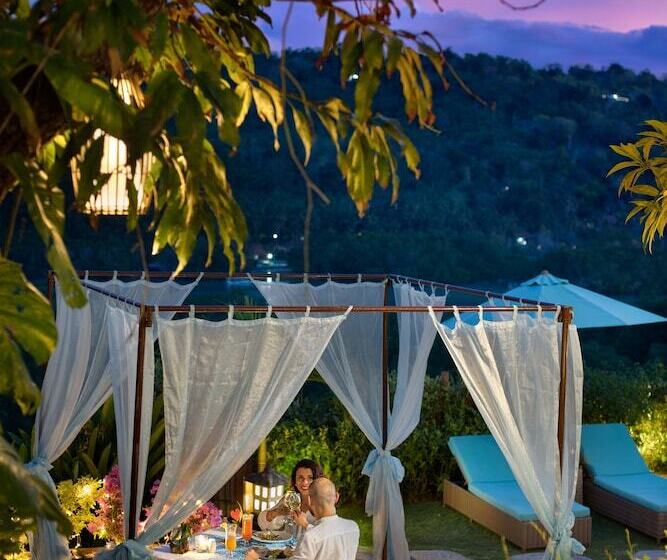 Отель The Acala Shri Sedana