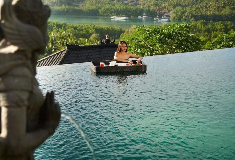 Отель The Acala Shri Sedana