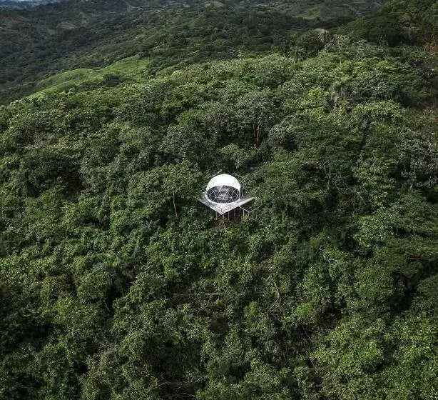 Lomakeskus Domos Mirador Romantic Private Honeymoon Glamping