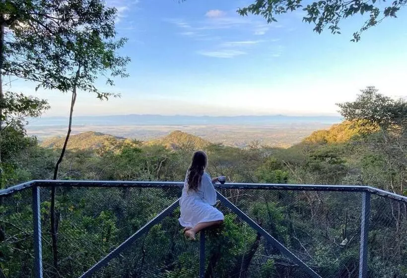 Lomakeskus Domos Mirador Romantic Private Honeymoon Glamping